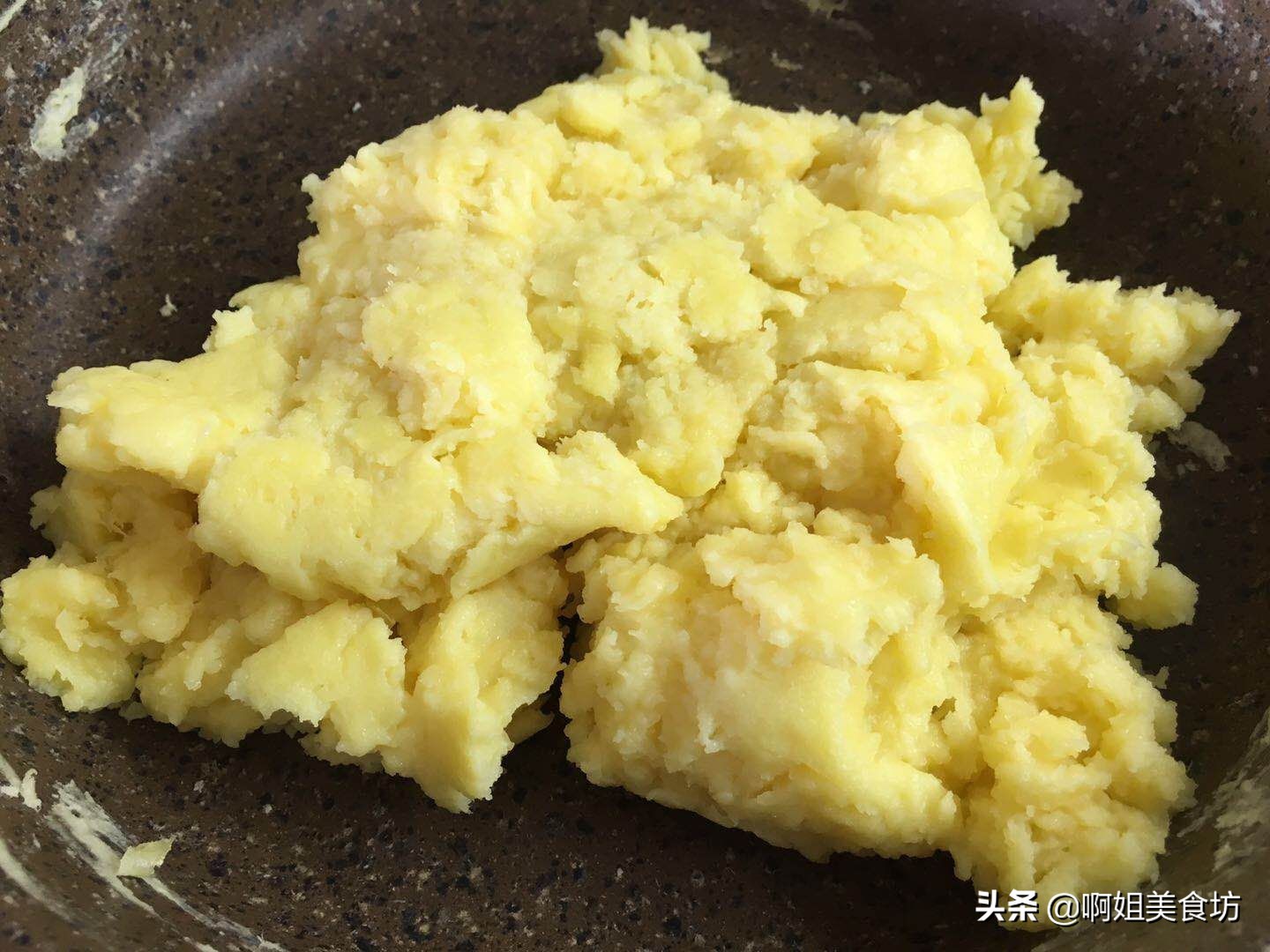 The child’s favorite custard bag is fluffy, noisy, and rich in milk, so I don’t have to go out to buy