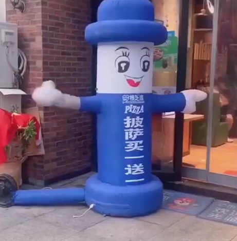 孩子的模仿能力有多强？家长们一定想不到，忍不住笑出了声