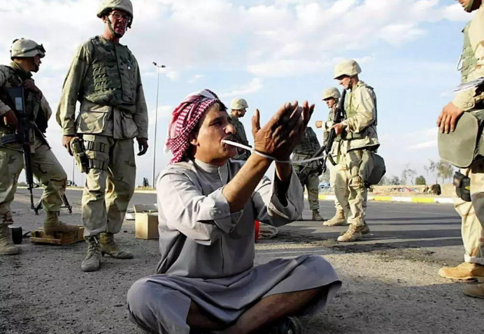 伊拉克不再沉默，欲对美国提起国际诉讼，白宫