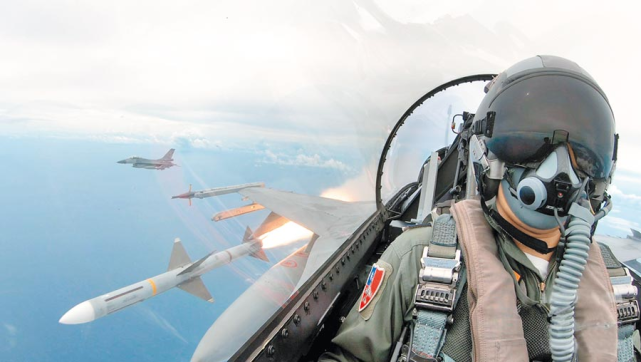 德媒：大陆武统台湾机会“千载难逢”