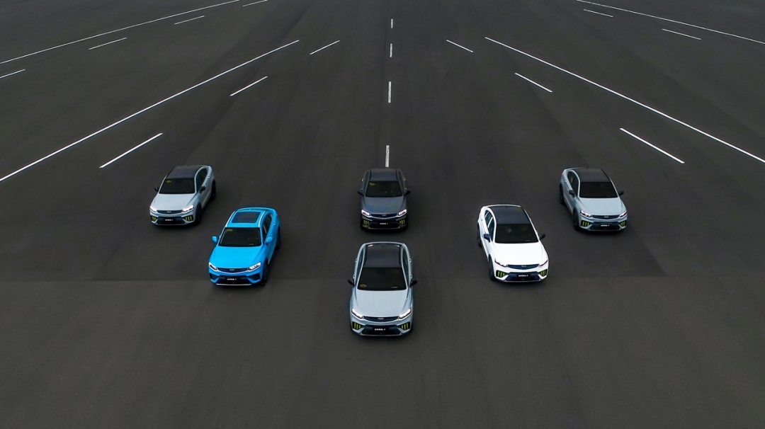 全系2.0T，不到14万起，高颜值轿跑SUV，星越S值得买吗