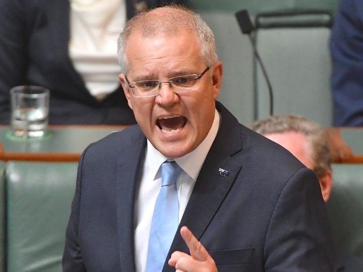 拒绝和谈，美国趁火打劫，莫里森欲哭无泪，澳大利亚陷入两难境地