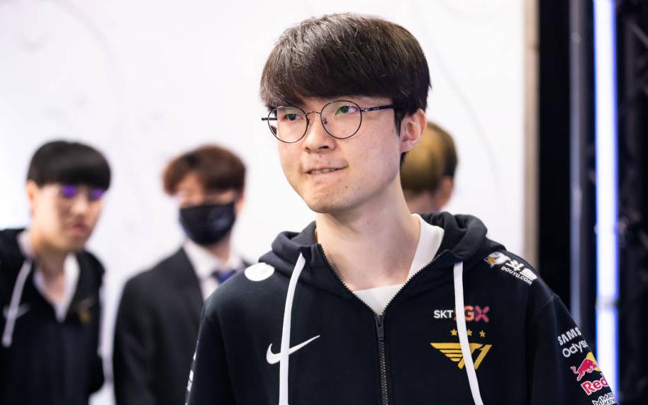 What is Faker's salary?Earn more than 100,000 a day, it may be even