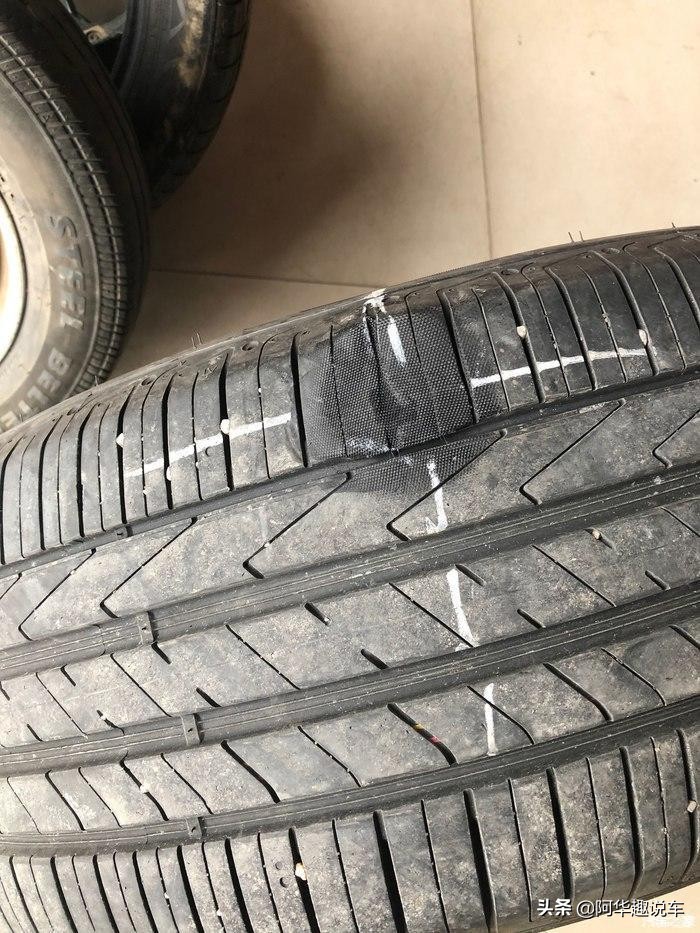 汽車補胎是常事，但是車主卻不知道哪種補胎好，修理工告訴你