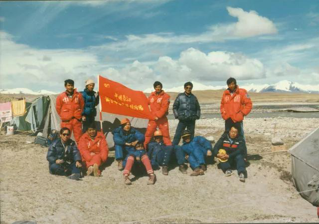 阎志写的小说要拍电视剧了，雷军、陈东升、孙