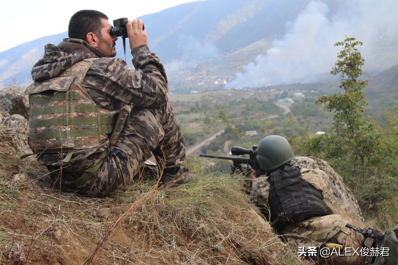 亚美尼亚特种部队狙击手山顶设伏：吉利服神马的弱爆了