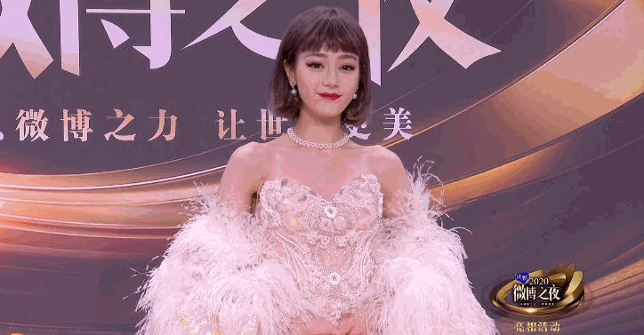 红毯比美：杨紫赢宋茜，倪妮造型翻车，赵丽颖