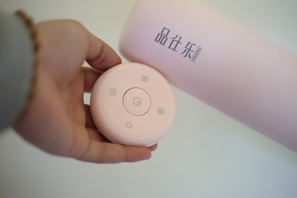 解放双手，时间更自由，品仕乐3D护发立式吹风机