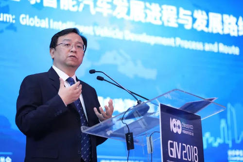 特斯拉无奈召回！比亚迪趁势马上出手！网友：实在是太好了