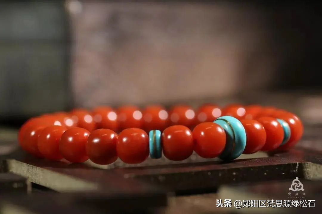 小米新Logo价值200万！？玩友：这不就是个老型桶吗？