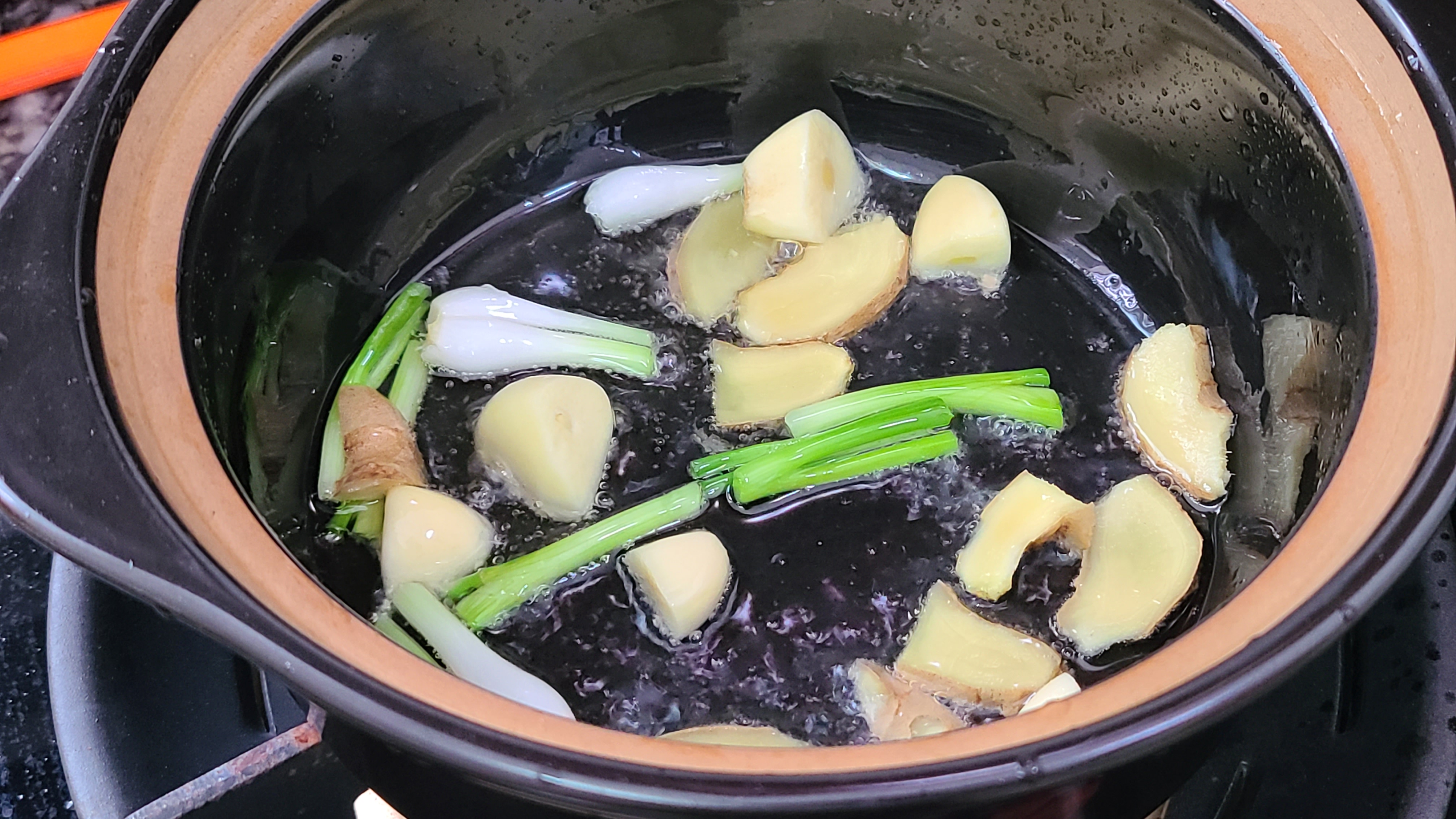 焗大蝦，又香又好吃的一道廣東美食，學會給家人露一手