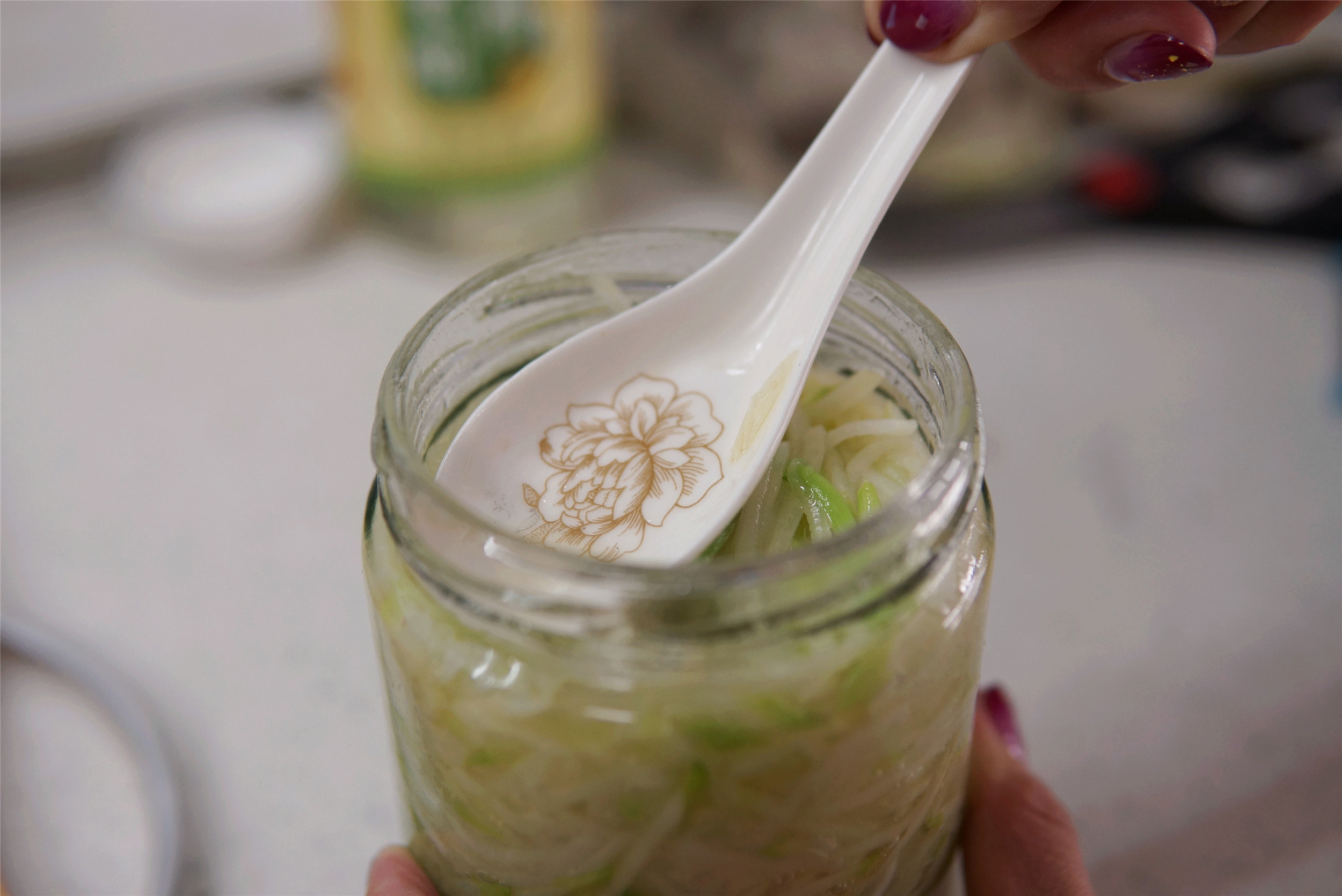 A good way for the farmer’s grandmother to pickle the radish, make it the same day and eat it on the same day, it is spicy and delicious, crunchy