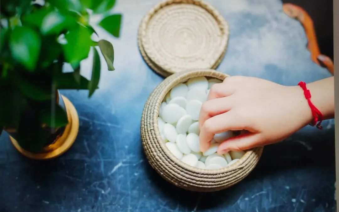适合送给自己的30个诗词句子，每天读一遍，最好能背下来-第1张图片-非凡网