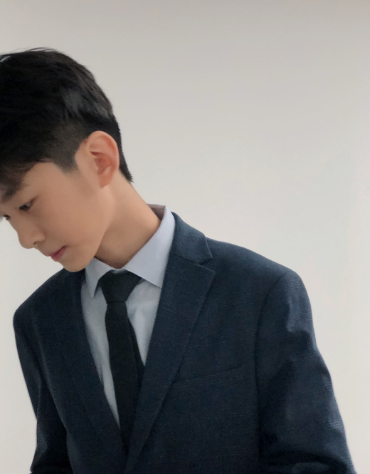 有種“複製”叫張亮女兒，跟爸爸如同照鏡子，哥哥天天很優秀