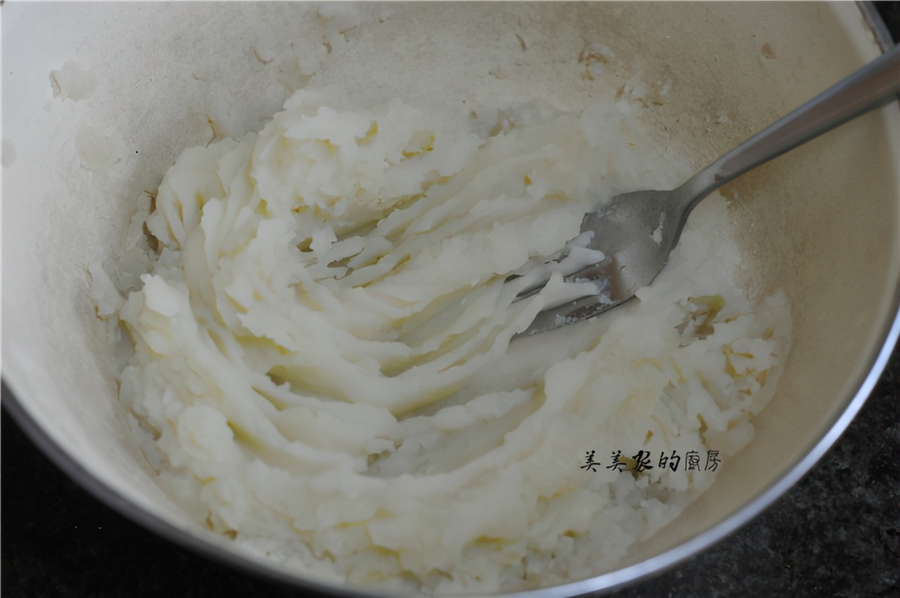 土豆炒著吃！ 難怪你會越吃越胖！ 換個做法幾分鐘搞定，減脂必備