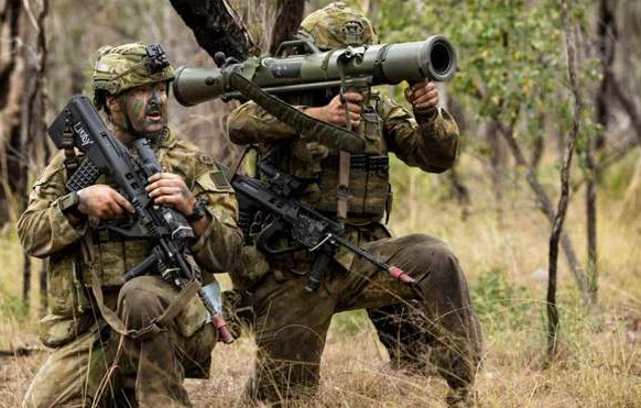 500名澳军接连自杀，澳媒称其心有愧疚，网友：