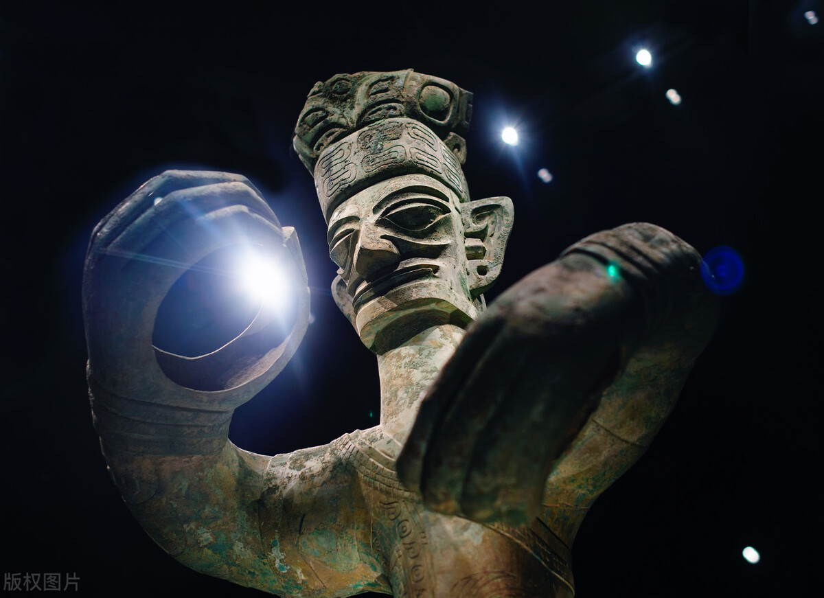 三星堆出土文物与《山海经》完全符合-第14张图片-趣闻屋