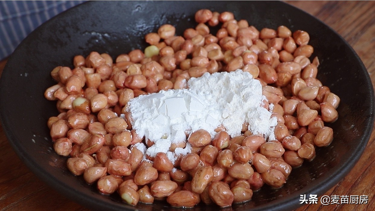 年夜飯花生好吃做法，加2雞蛋，老吃法教會你，吃一次就念念不忘