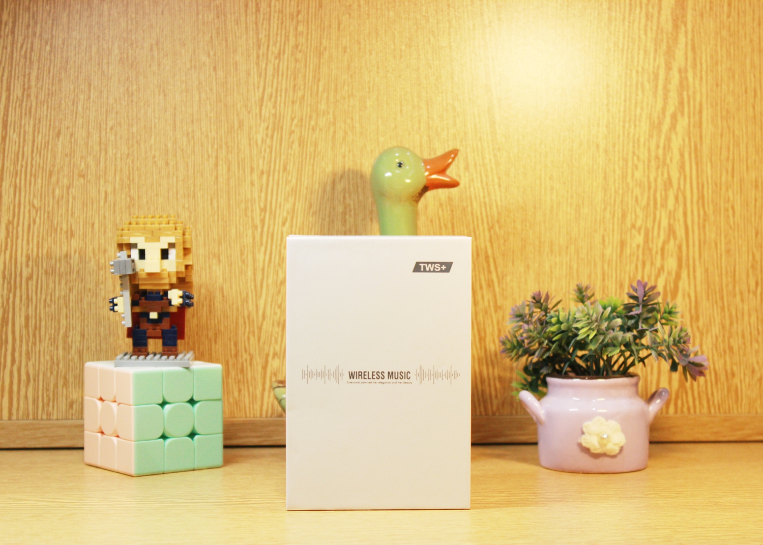 百元也是真无线，带你体验性能小钢炮西圣迷你蓝牙耳机AVA