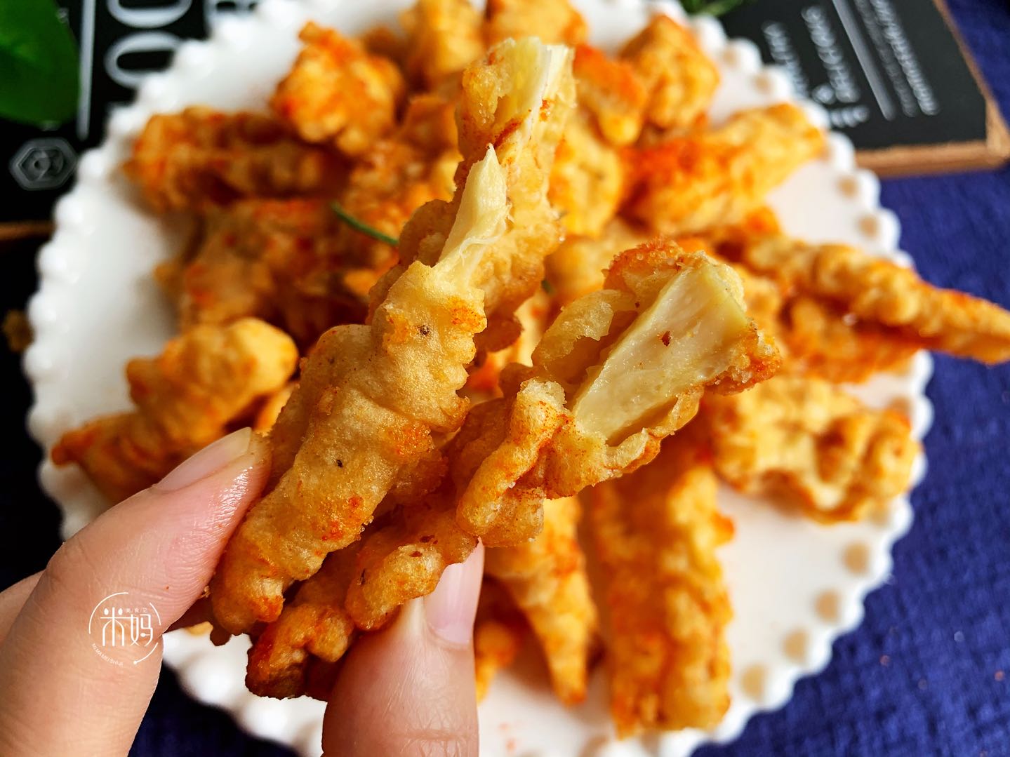 If you like to eat Pleurotus eryngii, remember to collect it and try this method. It is crispy on the outside and tender on the inside. It is more popular than meat