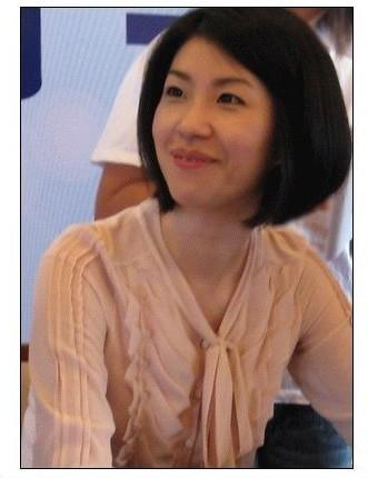 "The most beautiful heroine " : Chinese diplomacy translates female group " 4 gold are beautiful " , opened a season