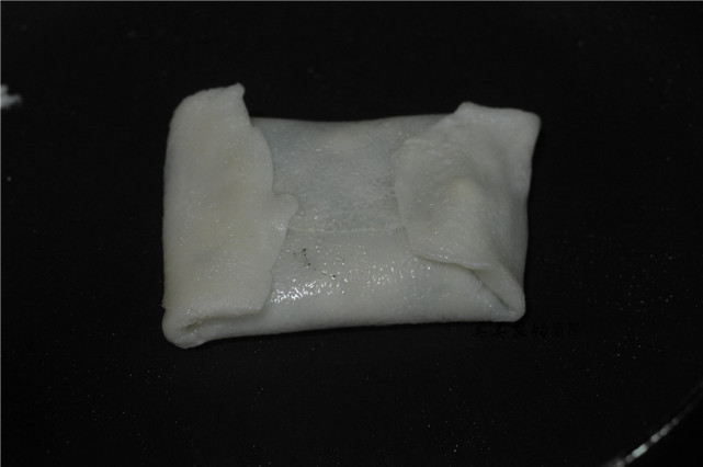 夏天最佳早餐，营养细腻好消化，面糊入锅煎一煎，简单又方便