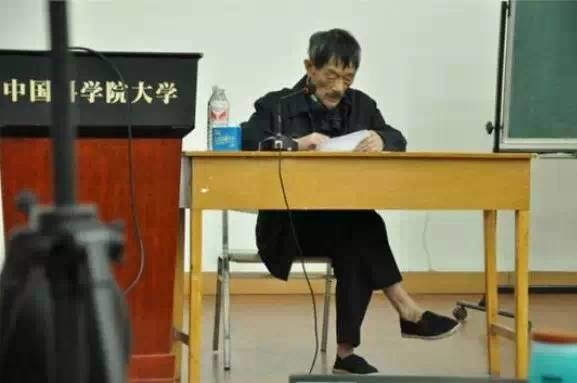 穿布鞋的另类院士李小文：每天喝一斤白酒，发