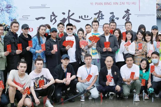 《锦衣之下》姊妹篇开拍，剧情90%相似，女主是