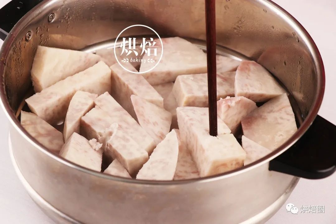 滿滿餡料集結所有好吃元素的虎皮芋泥三明治想不好吃都難