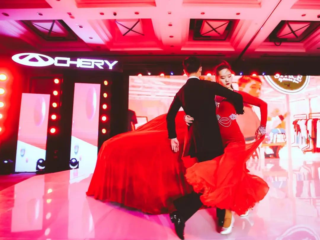 都说顶配版不划算，但这款中国品牌轿车的顶配版最具性价比