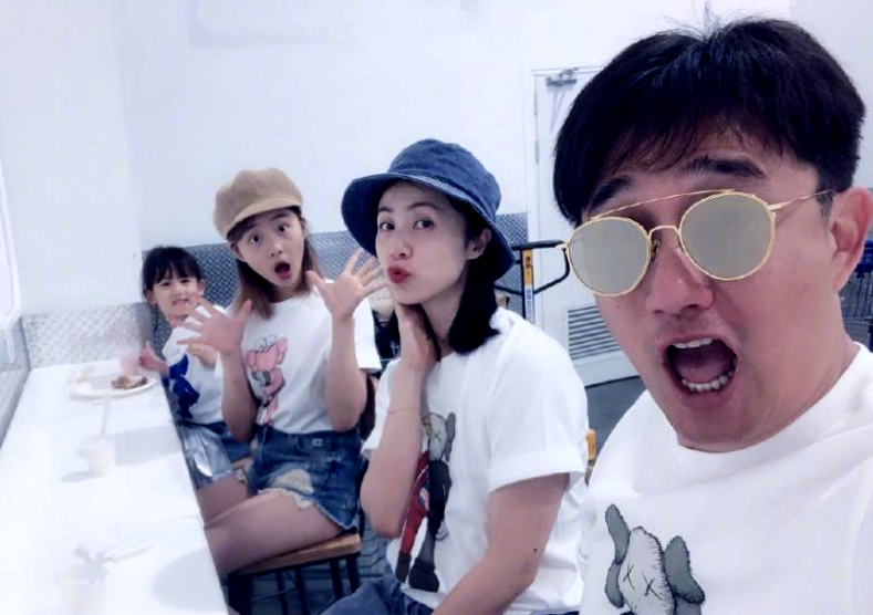 黄磊曝多多提早开学，不受早恋约会谣言影响，获校方指派重要任务