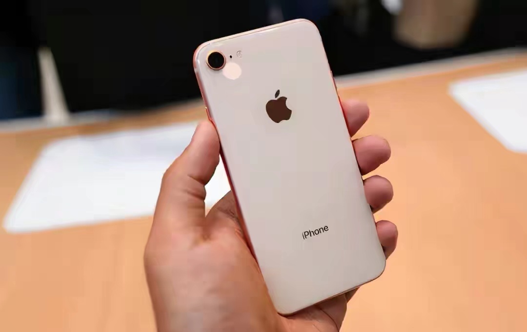 2021年了，iPhone8还能用多久？