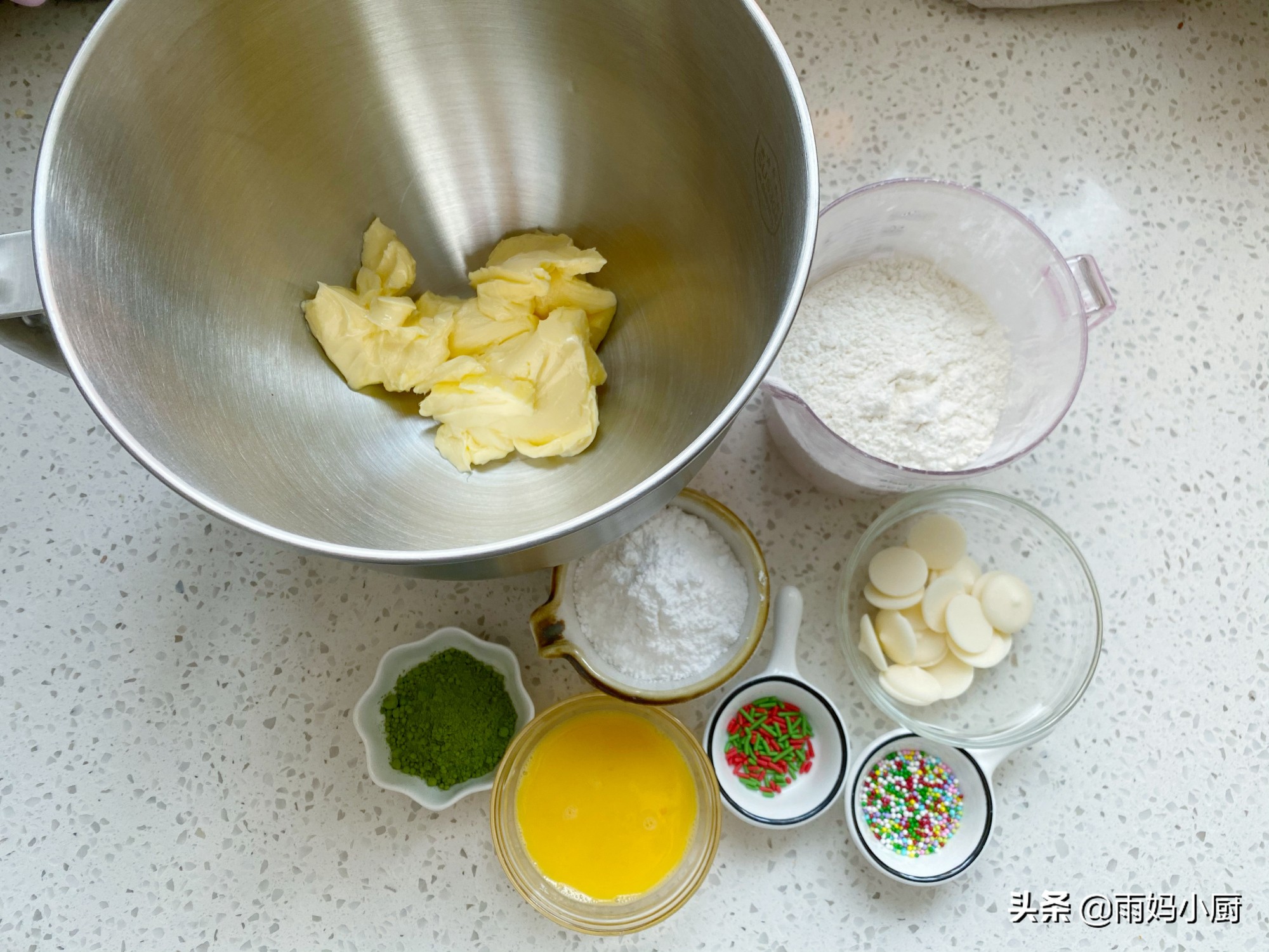 聖誕節快到了，教你做香酥美味高顏值花環曲奇，花紋清晰一學就會