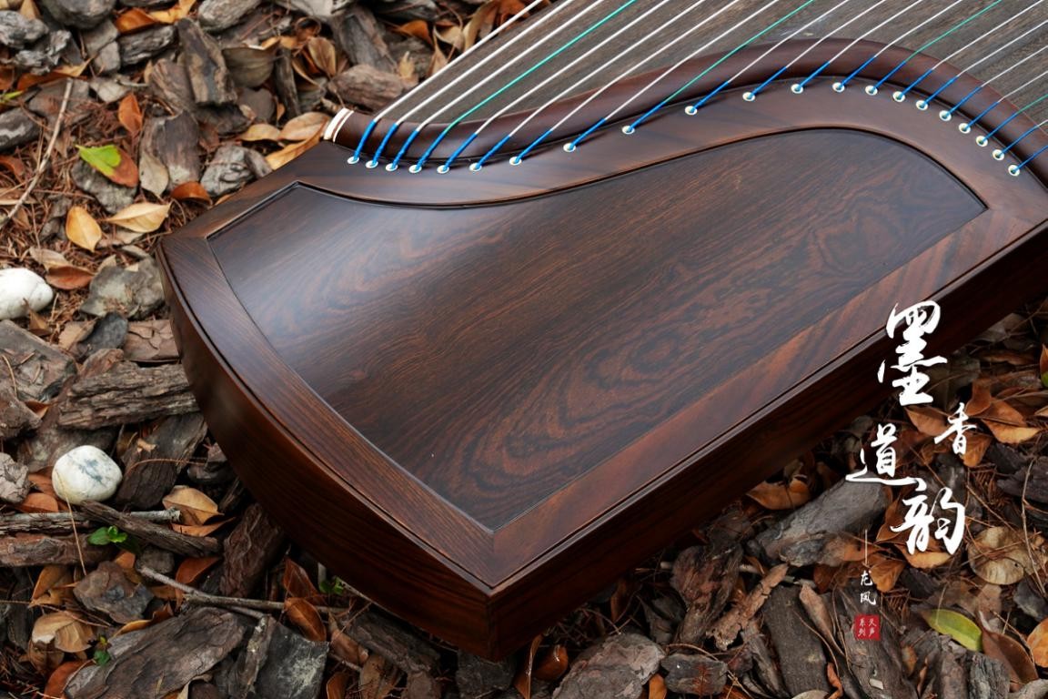 There are thousands of Guzheng brands, and only "Tiansheng" is a friend
