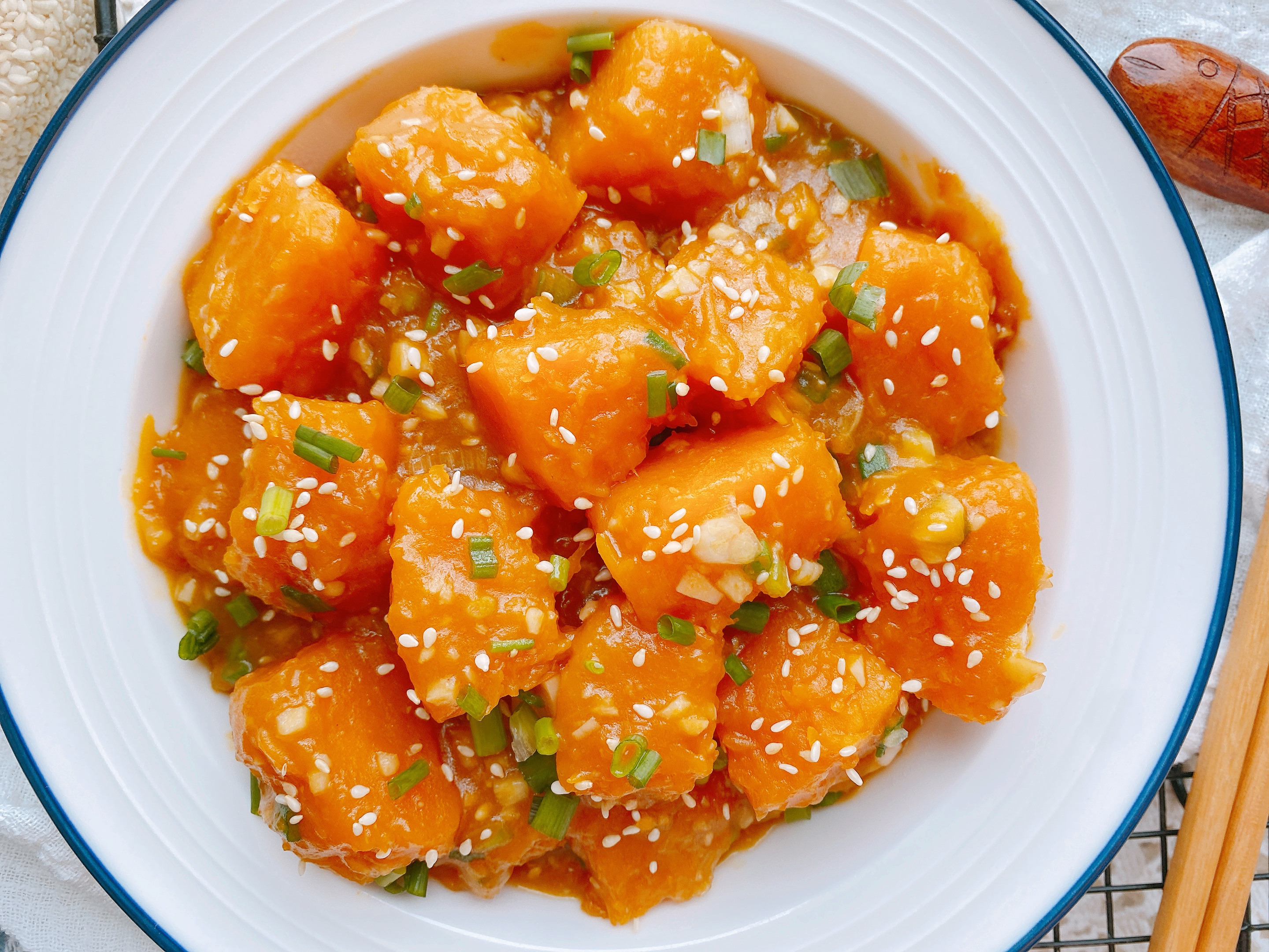 烧南瓜最好吃的做法，2个重点，粉糯香甜入味，比肉还好吃超下饭