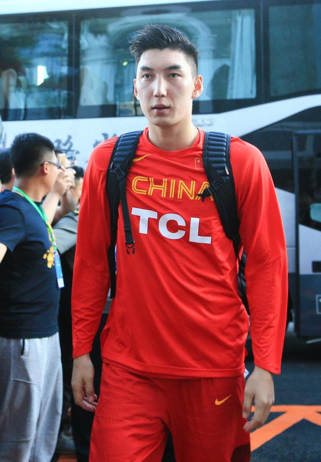 你不知道CBA现役球员中的帅哥，其中三位来自新疆