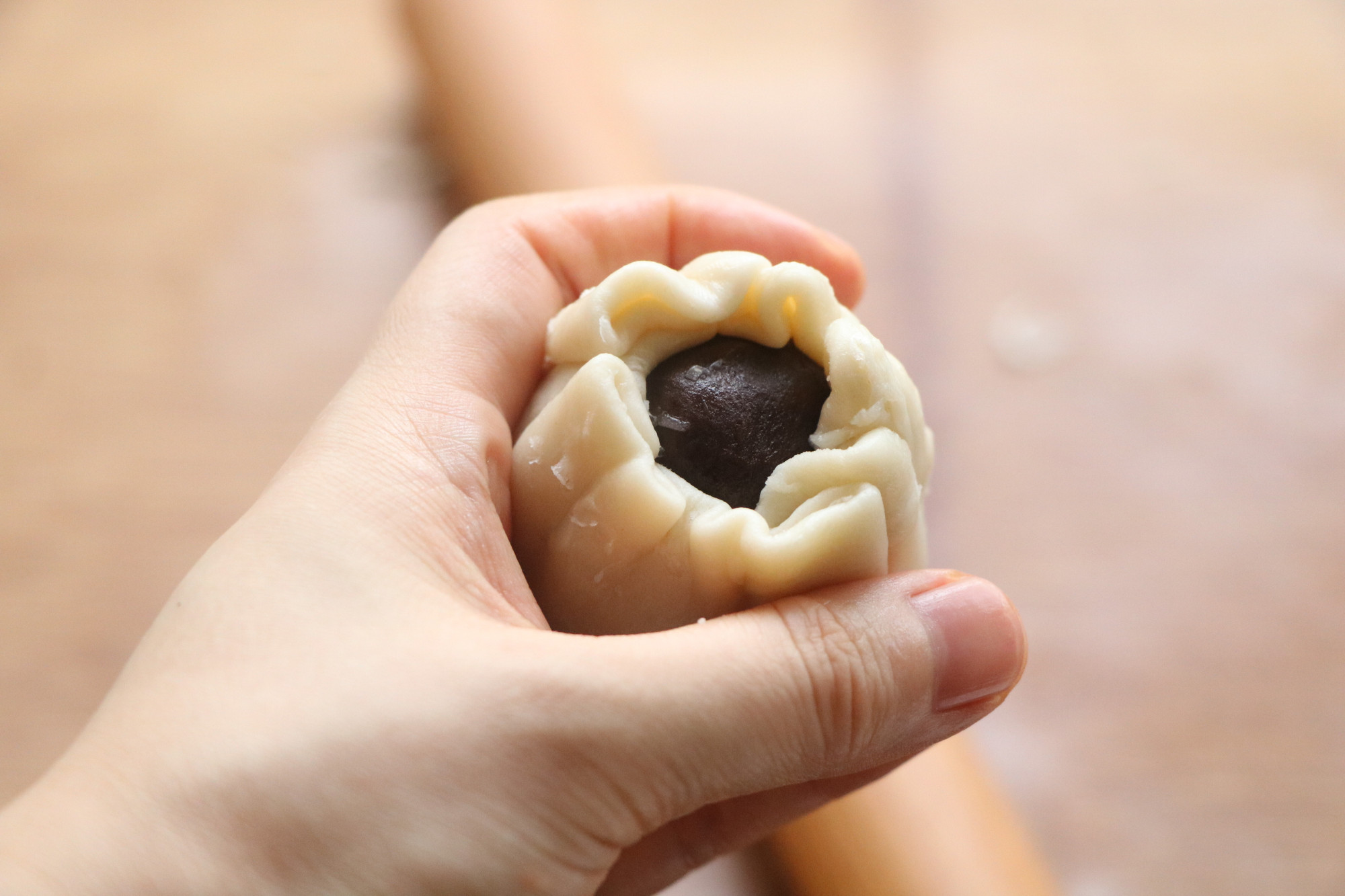 外面一个要8块钱，自己在家做好吃无添加，咬一口酥得掉渣，太香