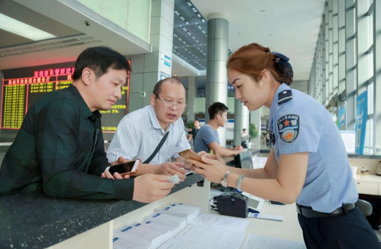 多条技能多条路，开车生涯更开阔，好司机可以申请校车驾驶资格