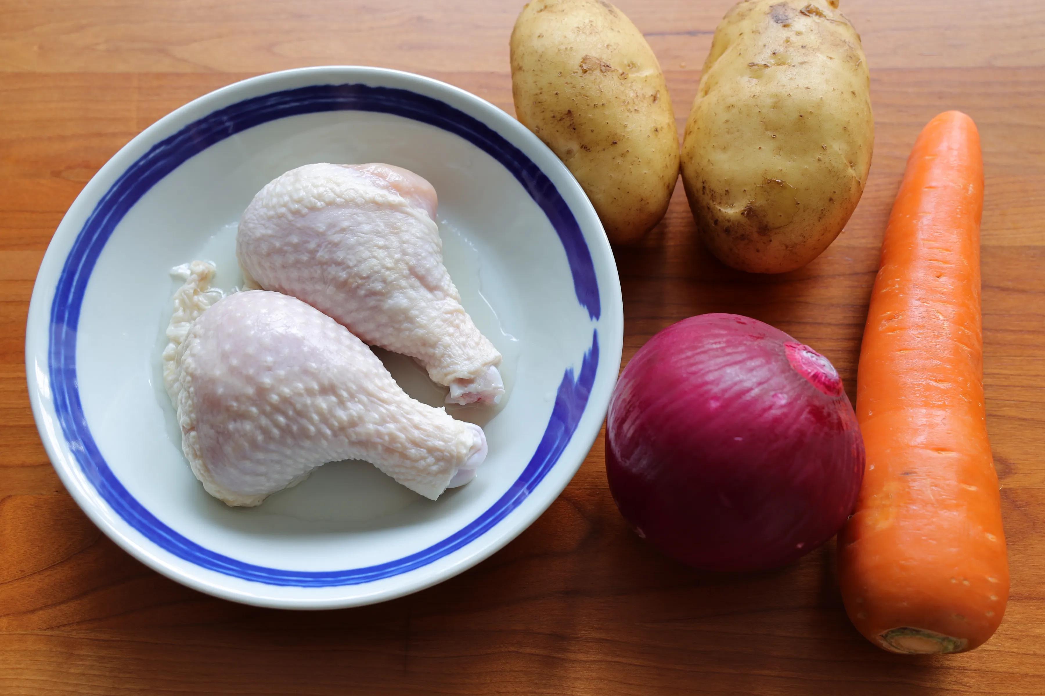 秋天，一定要试试鸡腿土豆咖喱饭，简单0难度，简直太下饭了