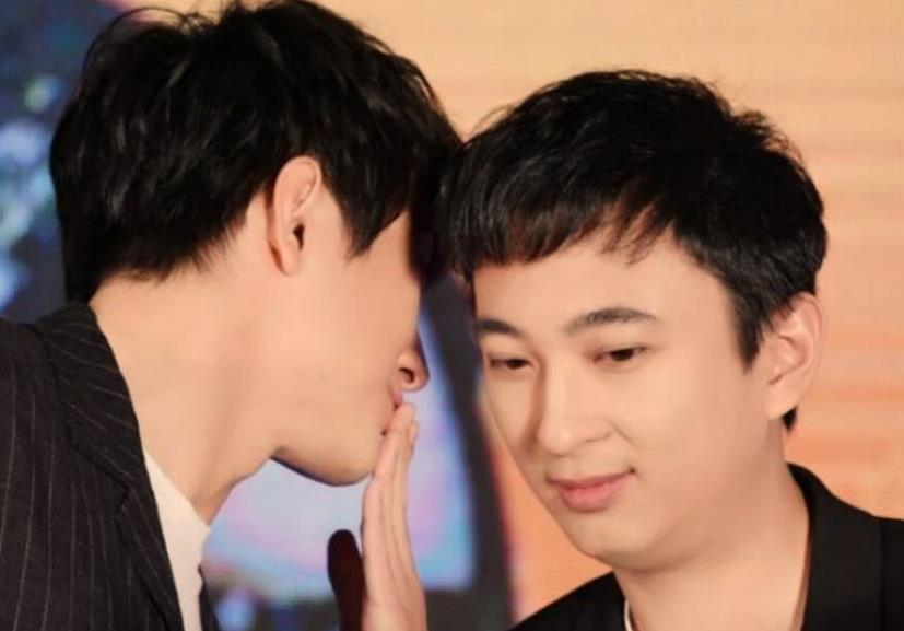 王思聪疑似有了新恋情，亲自给对方喂饭超暖男