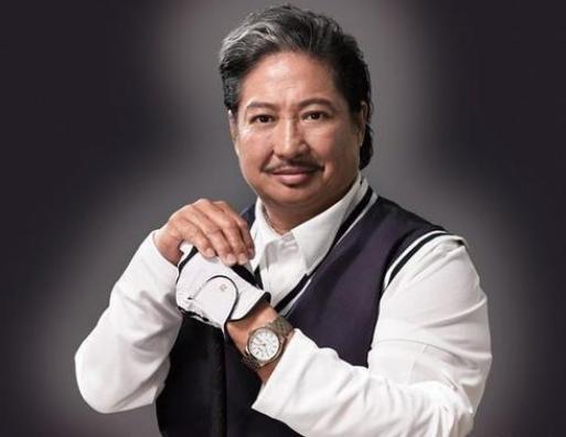 68岁洪金宝暴瘦到认不出，儿媳回应“断食法”瘦