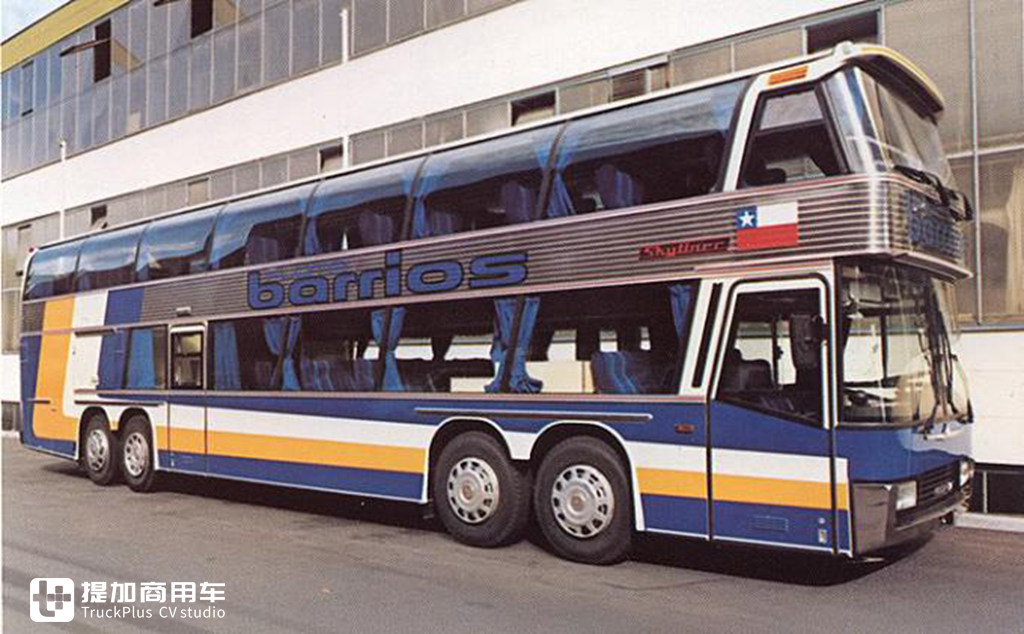 The 4-axle can carry 170 passengers, which has not been surpassed so ...
