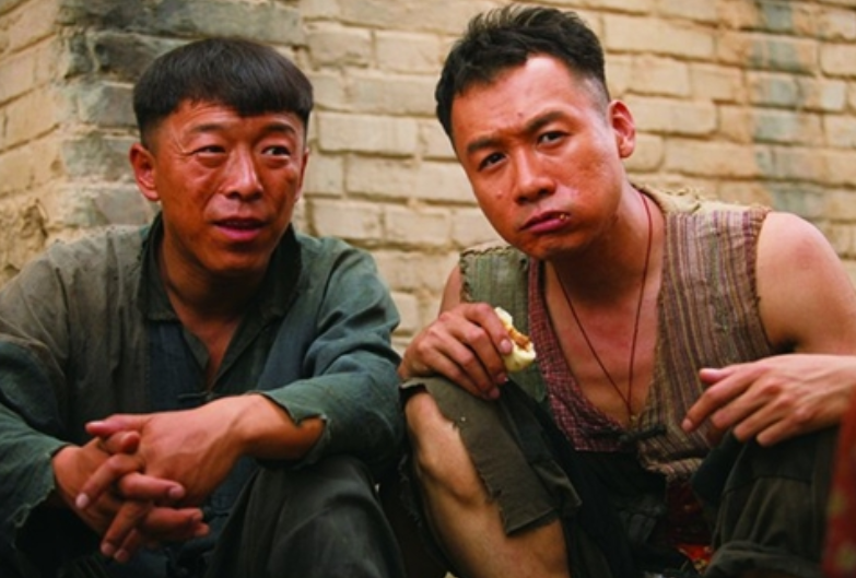 黄渤的“贵人”，荧幕上的“经典”，离开演艺圈的高虎如今咋样了