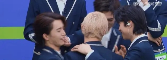 The announce austral Zhou Zhen is like switchback when cloth result, profit way repairs second suddenly turn hostile, come home this all up