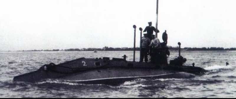 潜艇的先驱者——“霍兰”号，美国海军第一艘