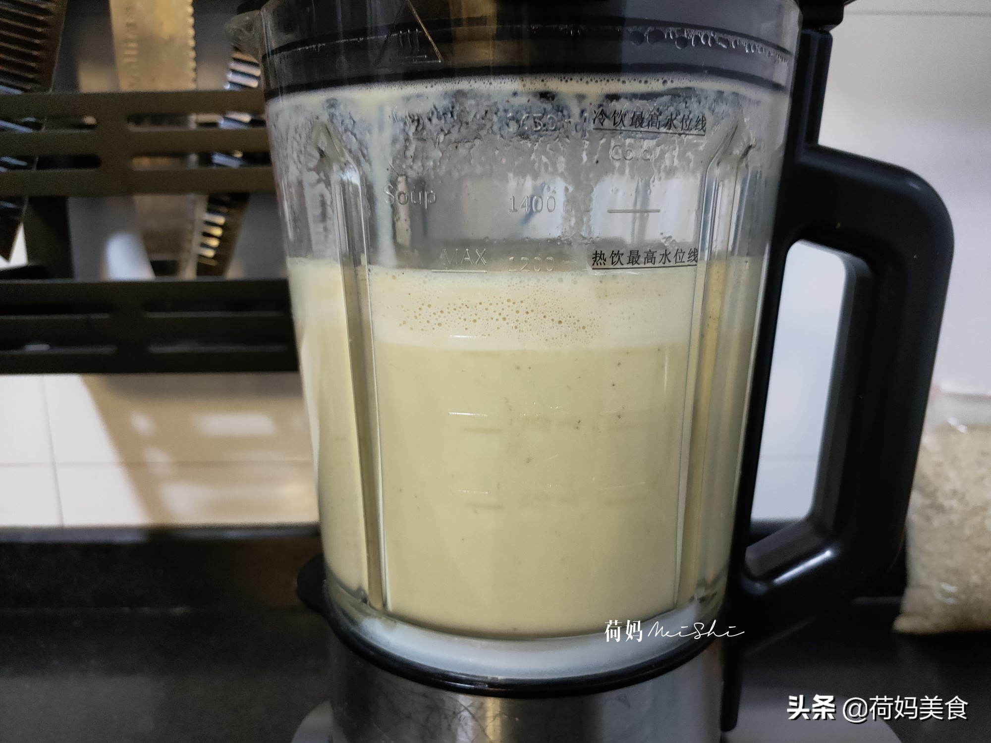 做豆浆别只加黄豆，多加三样食材，香浓细腻营养好，比牛奶还好喝