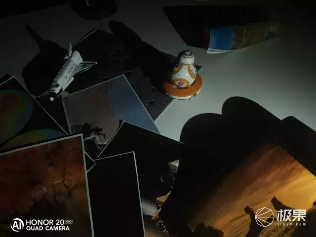 手机夜拍能有多强?为刷爆票圈我们去拍了趟“火星”