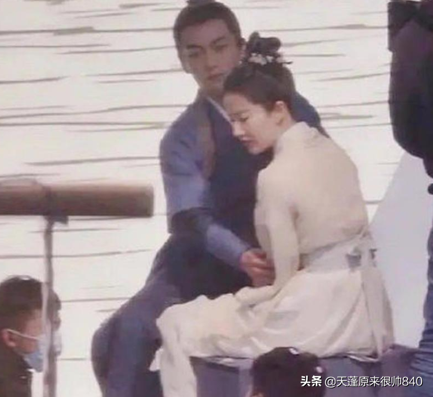 " dream Hua Lu " the road is appeared, liu Yifei and Chen Xiao act the leading role, pull hand and osculant aunt had been mixed fit