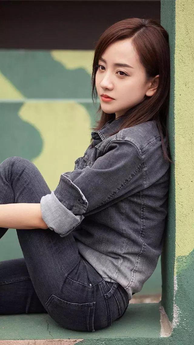 Yan Rong Yang Rong Photo Album - iNEWS