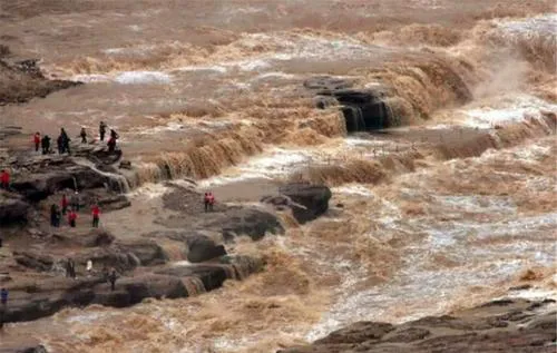 The lower Yellow River has become a hanging river. Why not use high ...